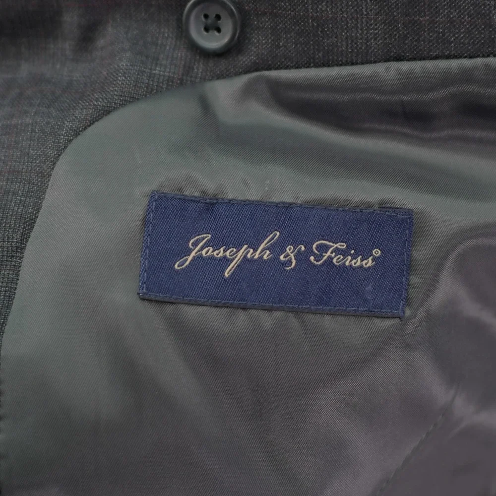Joseph & Feiss Wool Blend Gray Plaid W/ Red Windowpane Suit Jacket 42R Tag 46R‎